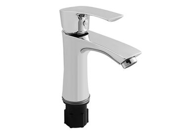 Drip Free Single Sink Faucets Hot / Cold Water Saving For Home